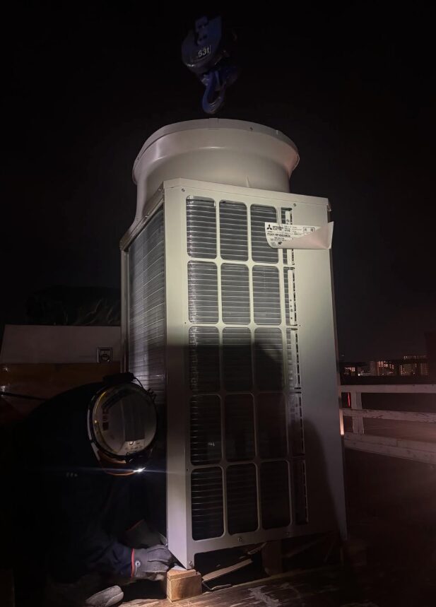 2ヶ月の大規模な室外機入替！営業を止めない「1日3台完結」の計画施工